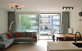 Allure Modern&zonnig Appartement met balkon